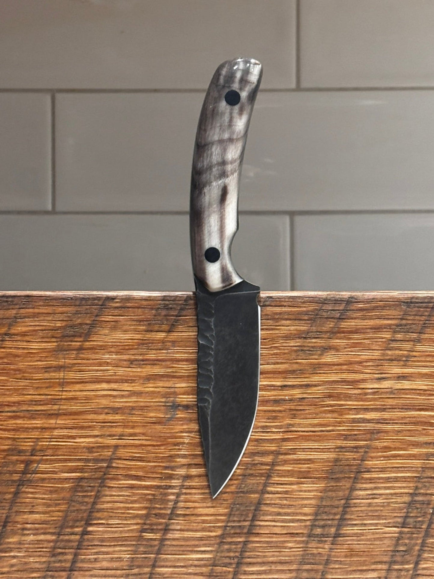 Middle Fork Hunter-OG in 52100 Carbon Steel, Parkerized/Stonewash Finish, Aoudad Scales w/Black Micarta Liners, Micarta Pins